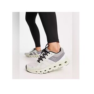 On Running Cloud Runner Road Trail running sneakers